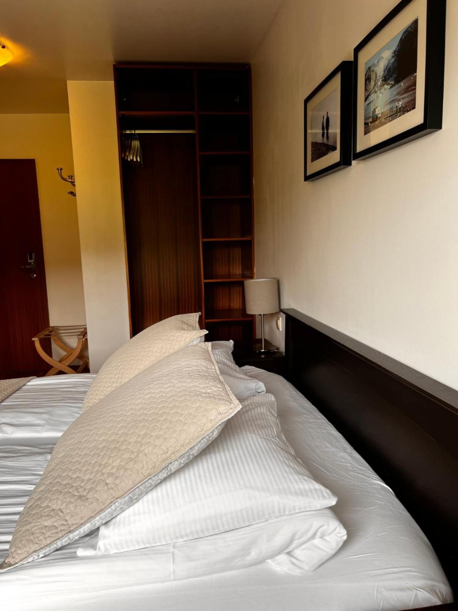 Hotel Skoga By Ej Hotels Скоугар Экстерьер фото